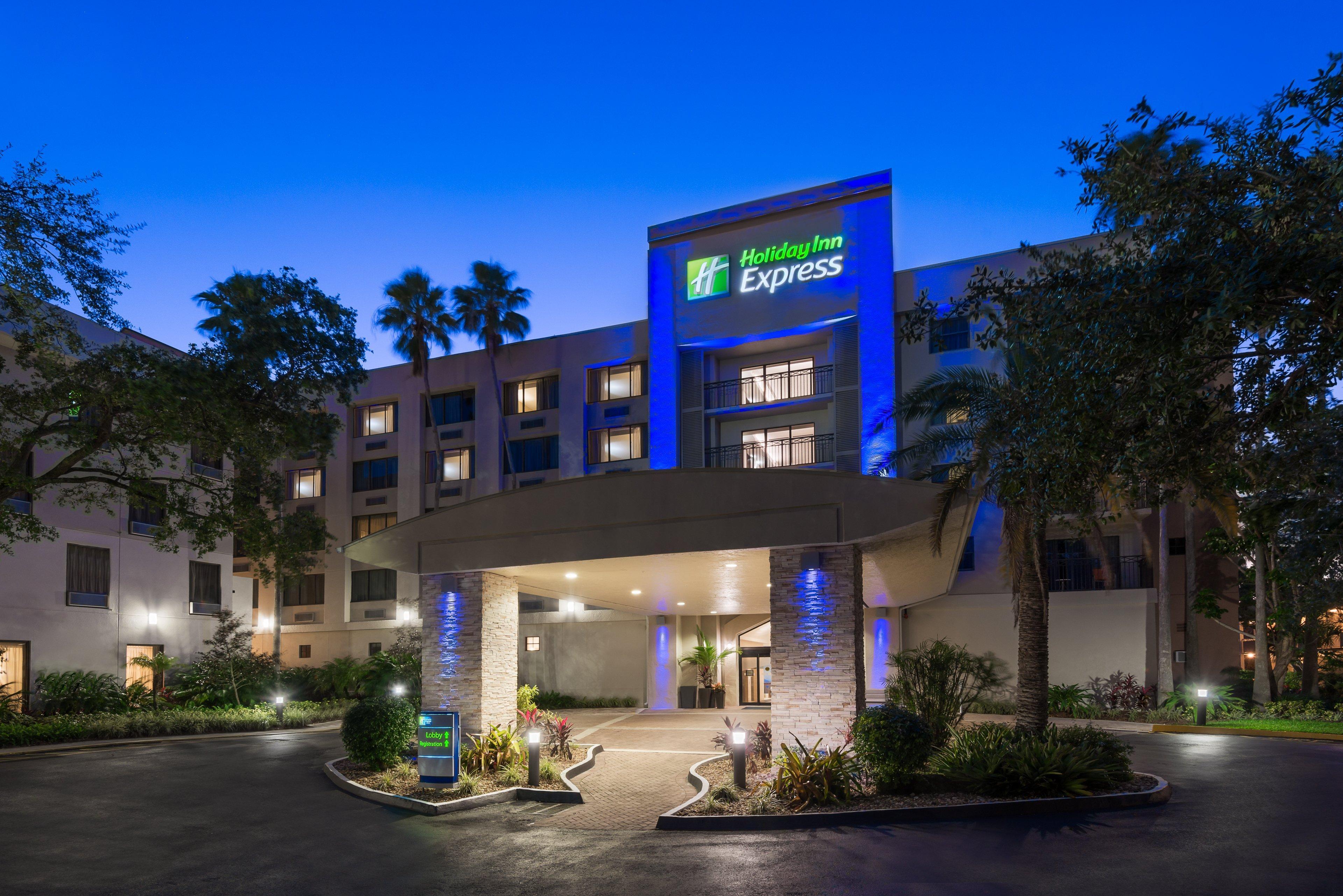 Holiday Inn Express Hotel&Suites Ft. Lauderdale-Plantation Restaurante foto