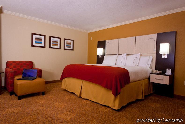 Holiday Inn Express Hotel&Suites Ft. Lauderdale-Plantation Habitación foto