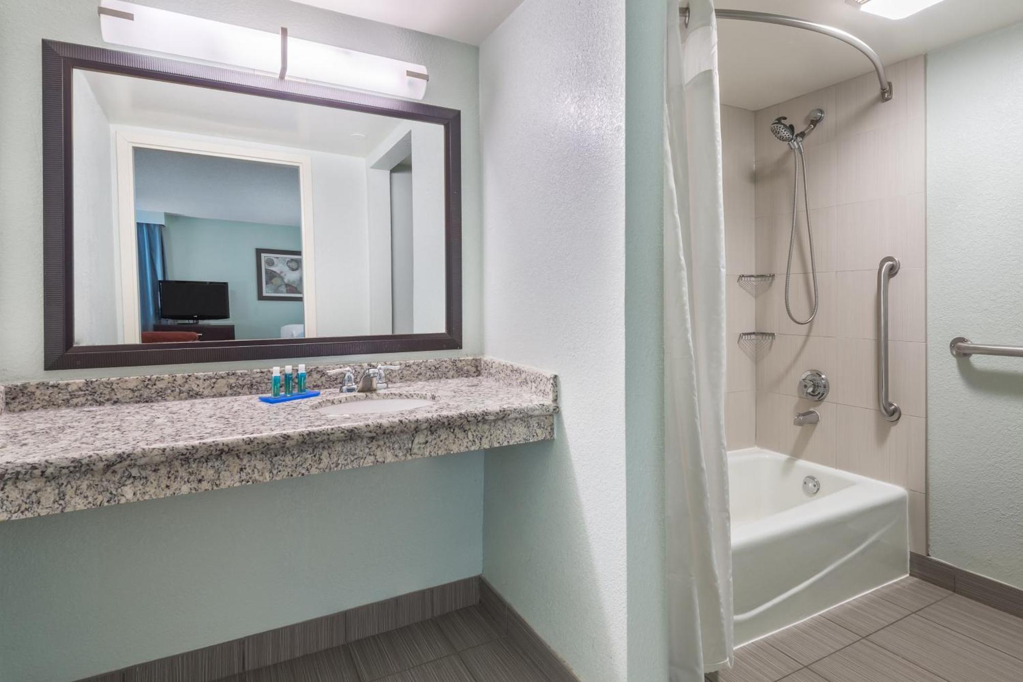 Holiday Inn Express Hotel&Suites Ft. Lauderdale-Plantation Exterior foto