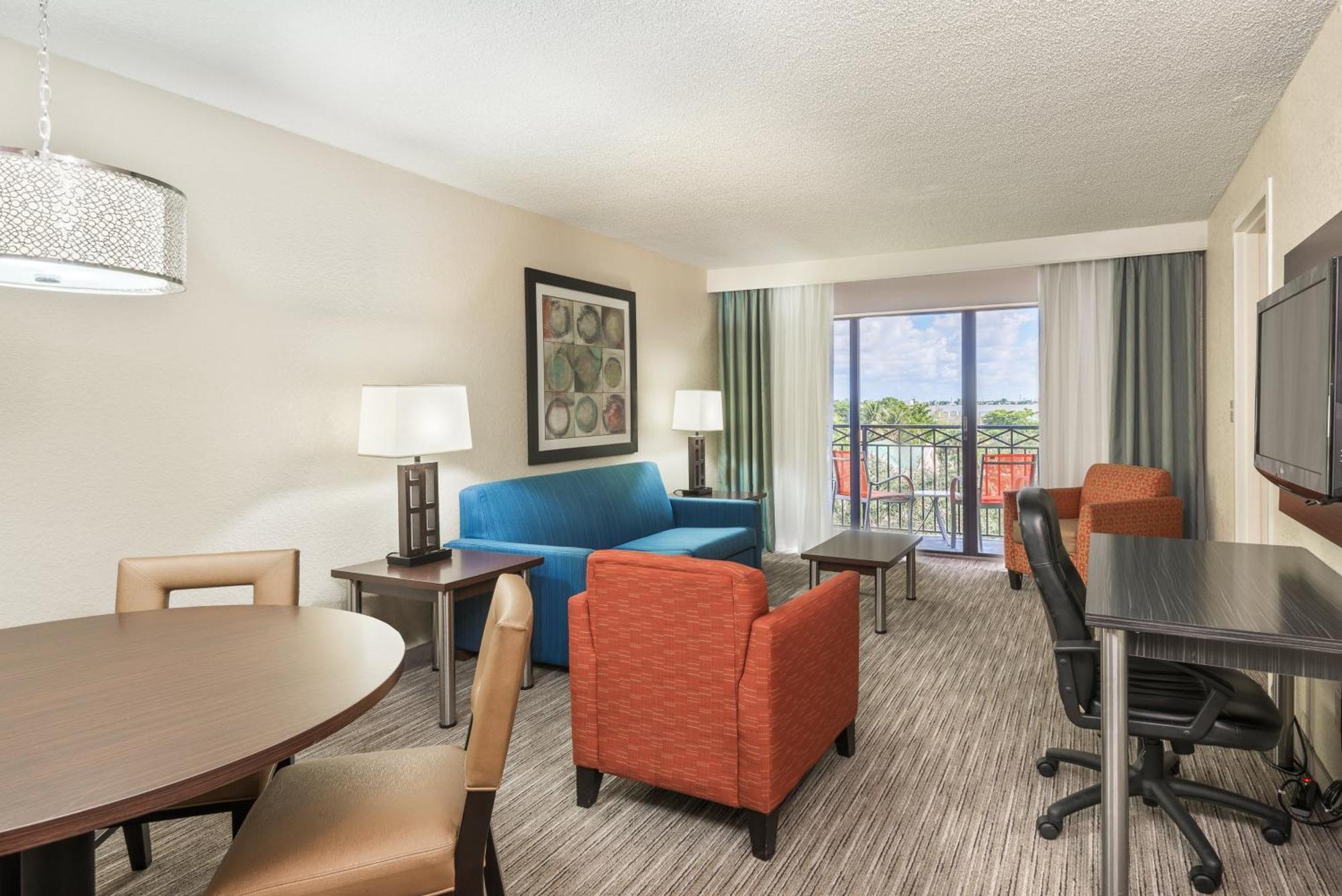 Holiday Inn Express Hotel&Suites Ft. Lauderdale-Plantation Exterior foto