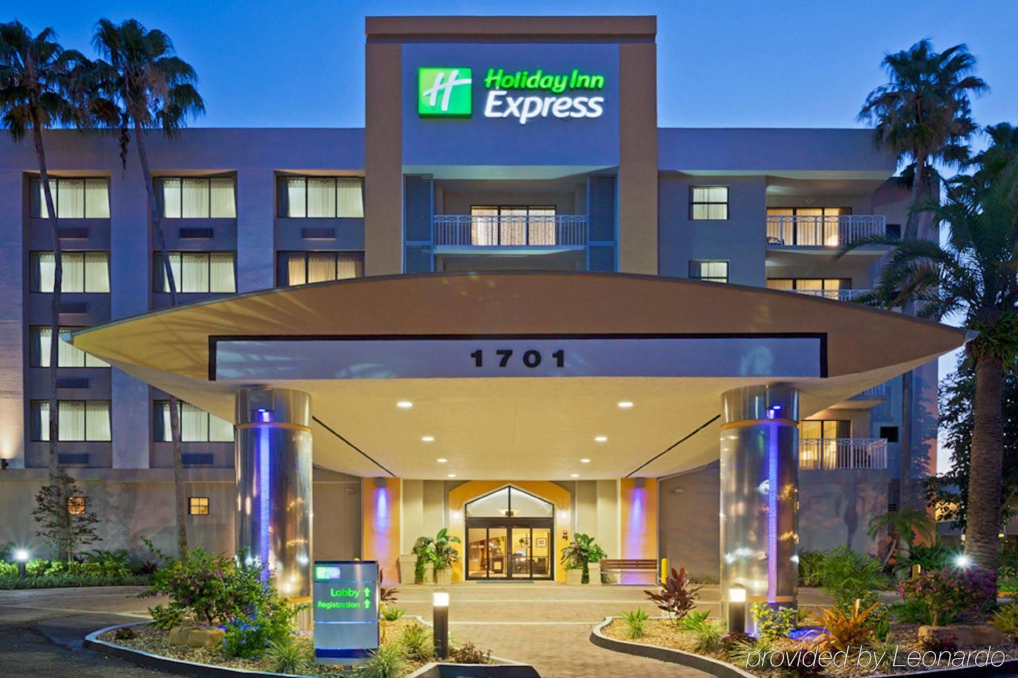 Holiday Inn Express Hotel&Suites Ft. Lauderdale-Plantation Exterior foto